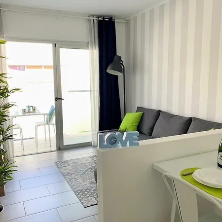 51 E-scape Irent Fuerteventura